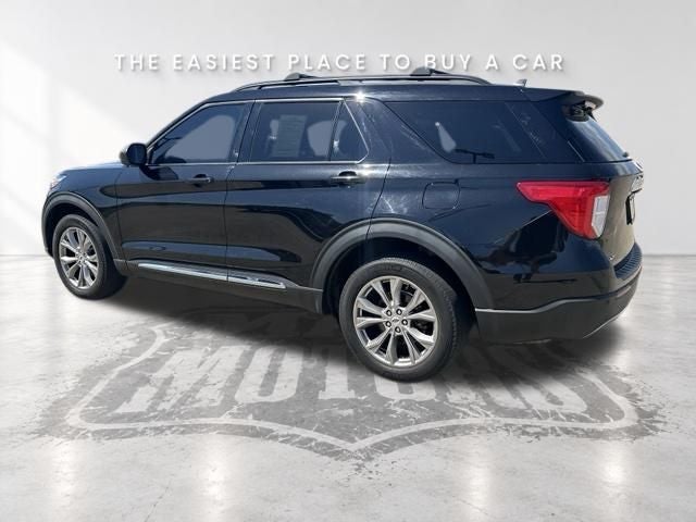 2023 Ford Explorer XLT 4WD