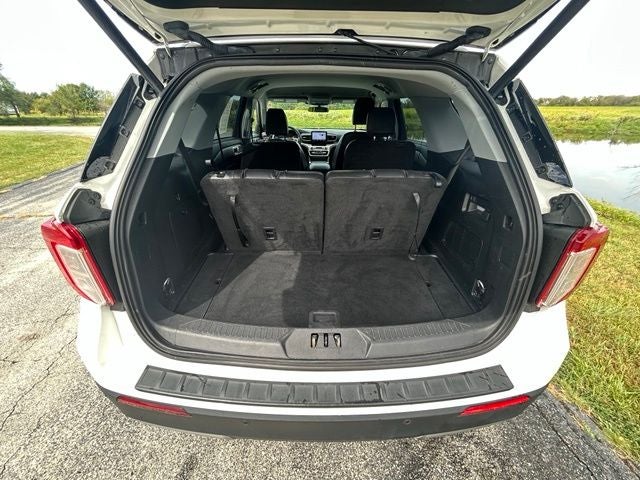 2023 Ford Explorer XLT 4WD
