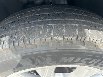 2023 Ford Explorer XLT 4WD