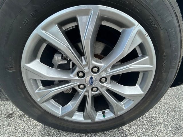 2023 Ford Explorer XLT 4WD