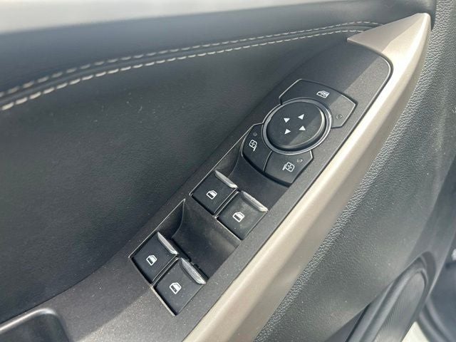 2023 Ford Explorer XLT 4WD