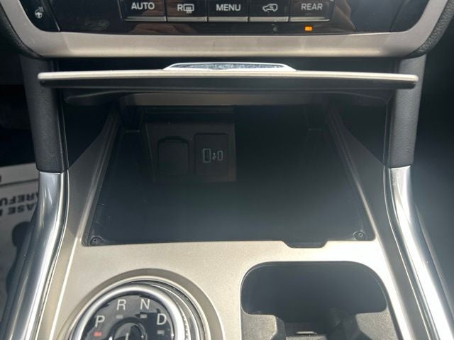 2023 Ford Explorer XLT 4WD