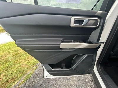 2023 Ford Explorer XLT 4WD