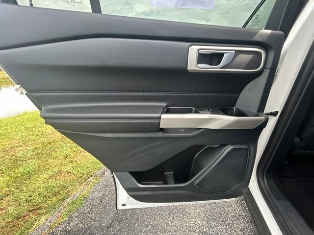 2023 Ford Explorer XLT 4WD
