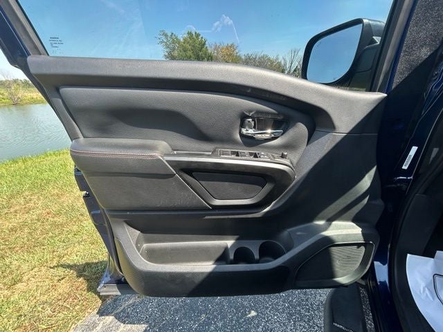 2024 Nissan Titan PRO-4X