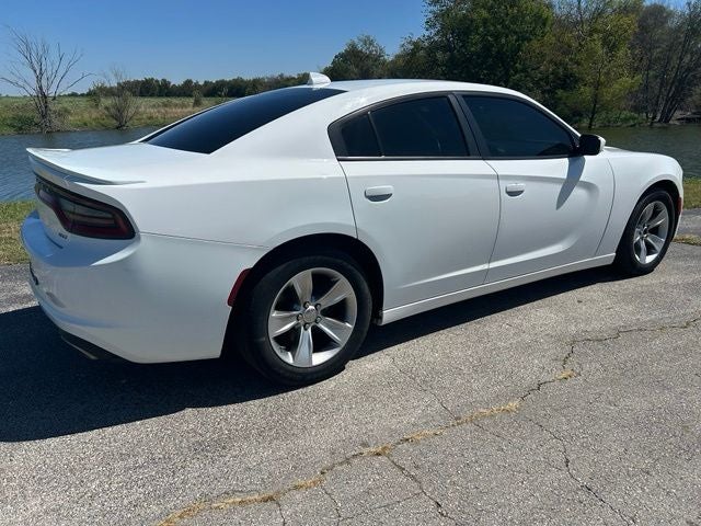 2016 Dodge Charger SXT