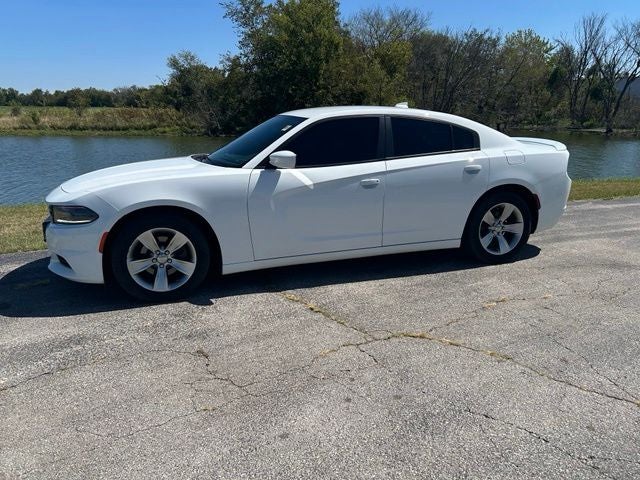2016 Dodge Charger SXT