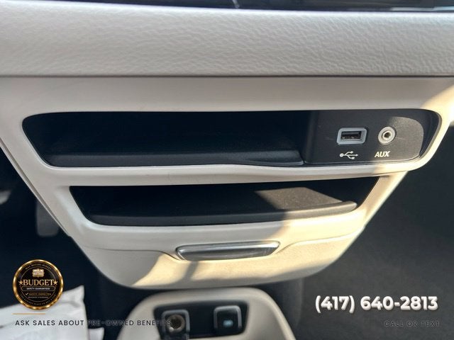2017 Chrysler Pacifica Hybrid Touring Plus