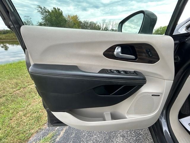 2021 Chrysler Pacifica Limited