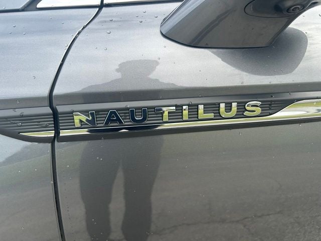 2023 Lincoln Nautilus Reserve 4WD
