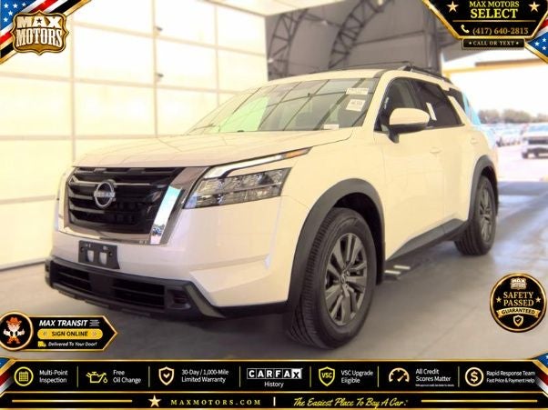 2022 Nissan Pathfinder SV