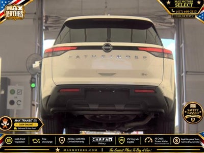 2022 Nissan Pathfinder SV