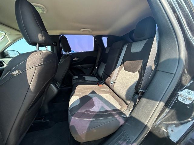 2014 Jeep Cherokee Sport