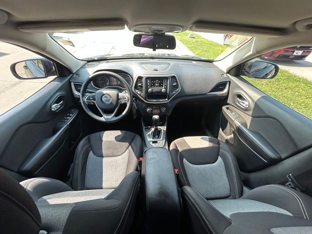 2014 Jeep Cherokee Sport