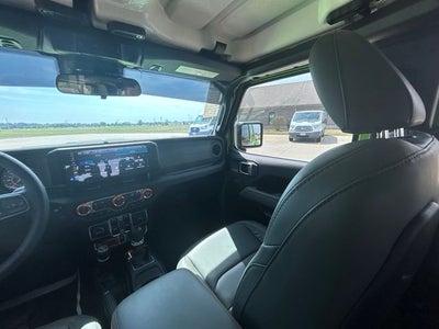 2025 Jeep Gladiator Mojave