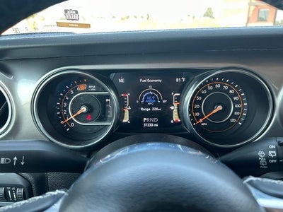 2020 Jeep Wrangler Unlimited Sahara 4WD