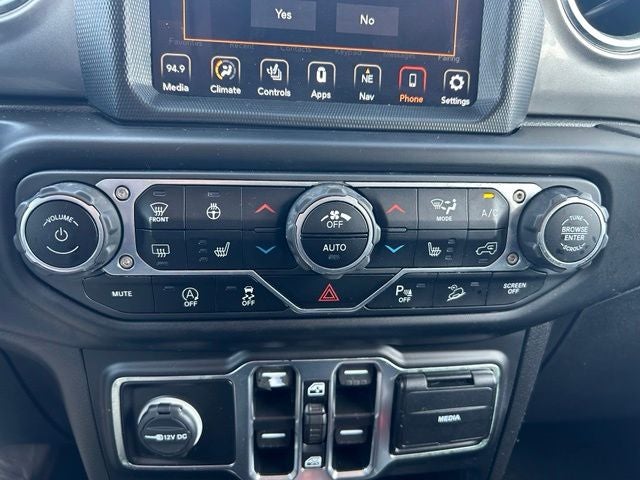 2020 Jeep Wrangler Unlimited Sahara 4WD