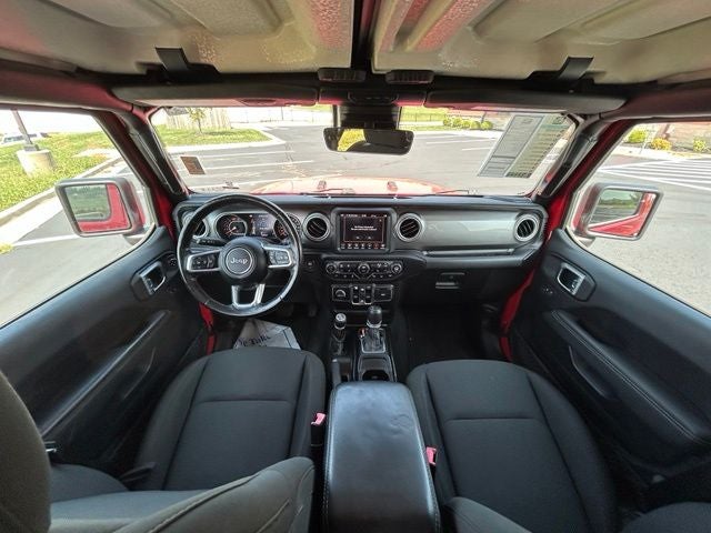 2020 Jeep Wrangler Unlimited Sahara 4WD