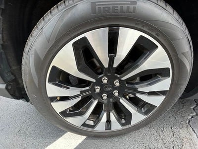 2025 Ford Explorer Platinum 4WD