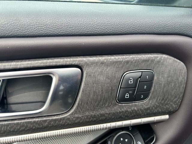 2025 Ford Explorer Platinum 4WD