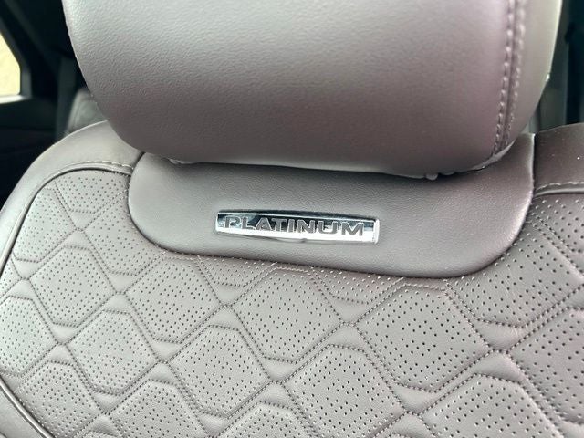 2025 Ford Explorer Platinum 4WD