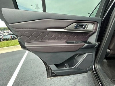 2025 Ford Explorer Platinum 4WD