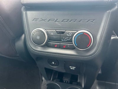 2025 Ford Explorer Platinum 4WD