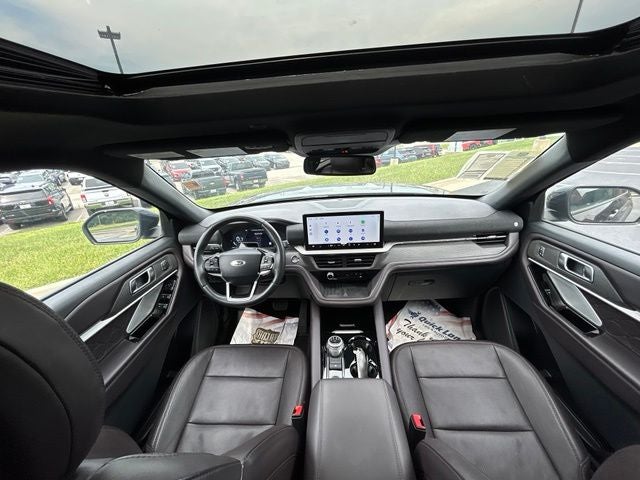 2025 Ford Explorer Platinum 4WD