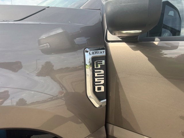 2021 Ford F-250SD Lariat 4WD