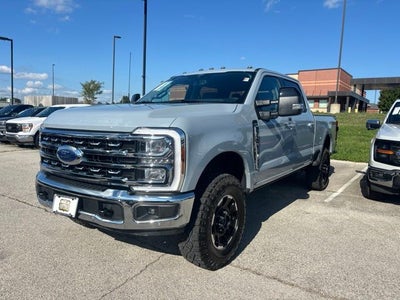 2025 Ford F-350SD Lariat