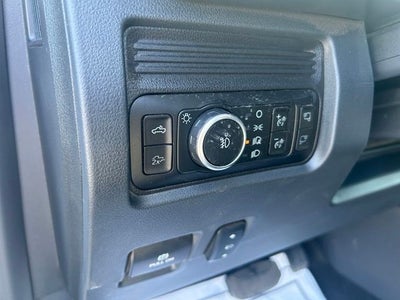 2025 Ford F-350SD Lariat DRW