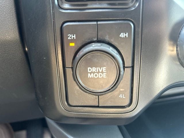 2025 Ford F-350SD Lariat DRW 4WD