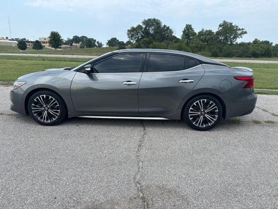 2017 Nissan Maxima Platinum
