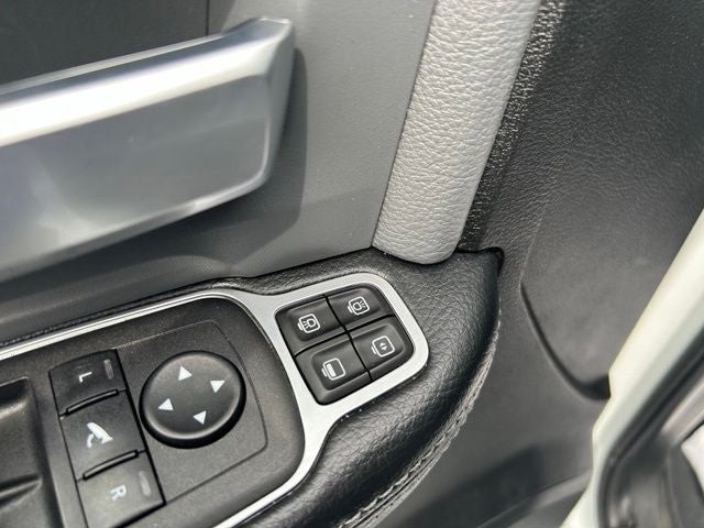 2023 RAM 2500 Big Horn 4WD