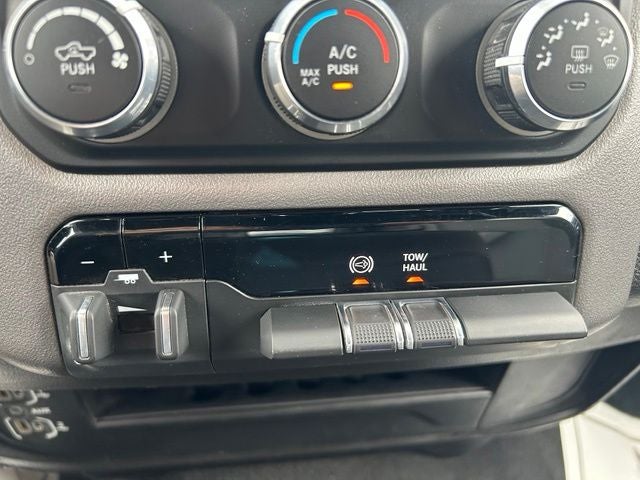 2023 RAM 2500 Big Horn 4WD