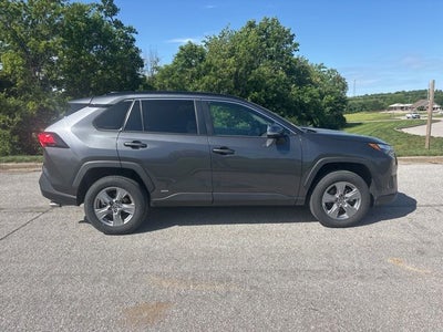 2023 Toyota RAV4 Hybrid XLE