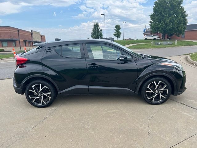2021 Toyota C-HR XLE