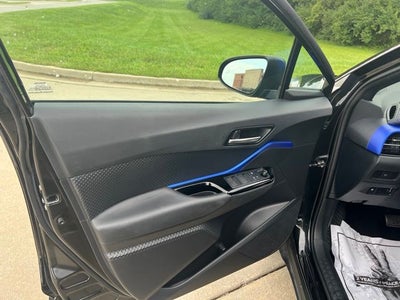 2021 Toyota C-HR XLE