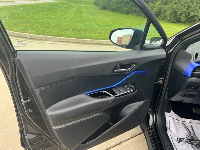 2021 Toyota C-HR XLE