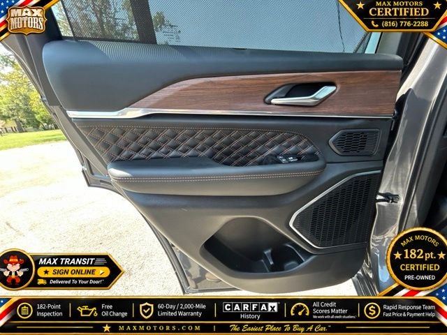 2024 Jeep Grand Cherokee Summit