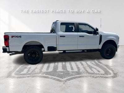 2024 Ford F-250SD XL 4WD 6.8 V8