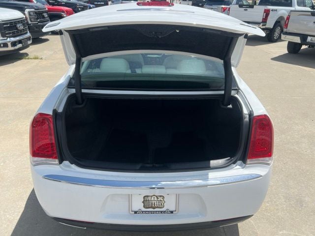 2020 Chrysler 300 Touring