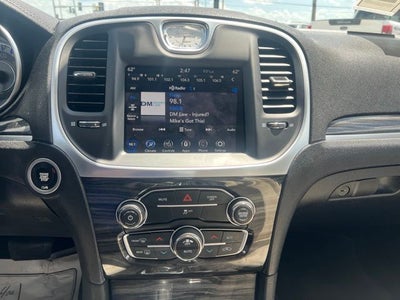 2020 Chrysler 300 Touring