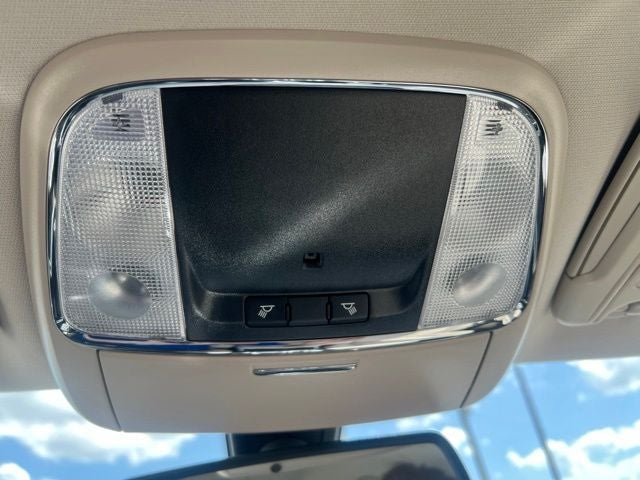 2020 Chrysler 300 Touring