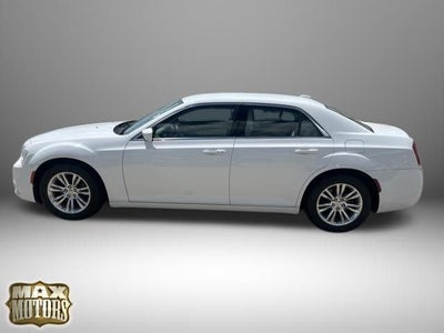 2020 Chrysler 300 Touring