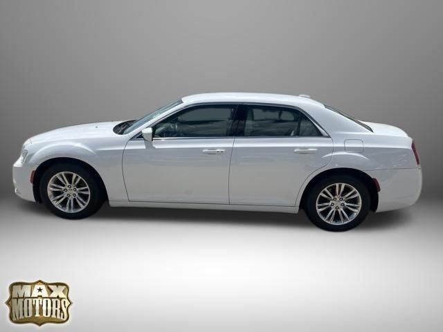 2020 Chrysler 300 Touring