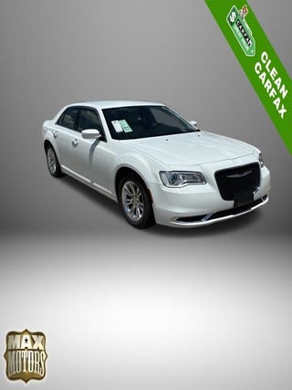 2020 Chrysler 300 Touring