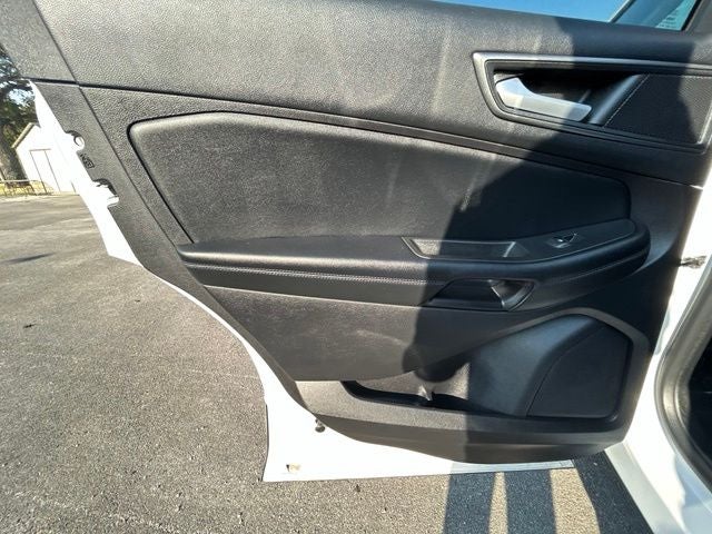 2022 Ford Edge SE AWD