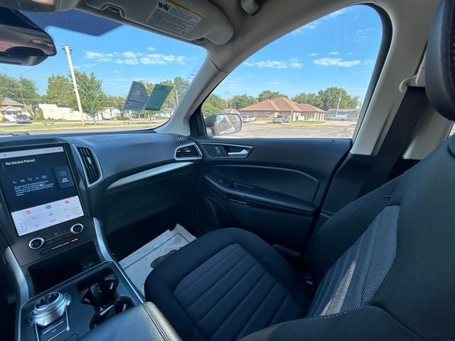 2022 Ford Edge SE AWD