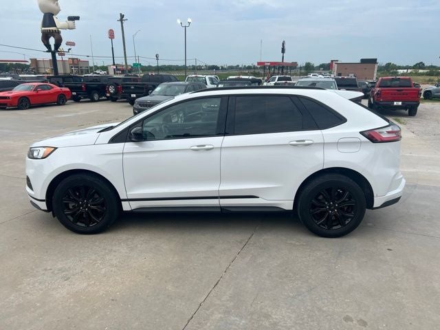 2022 Ford Edge SE